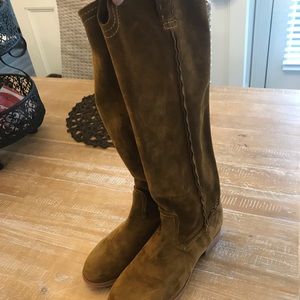 Frye cara tall, women’s knee high riding boots.